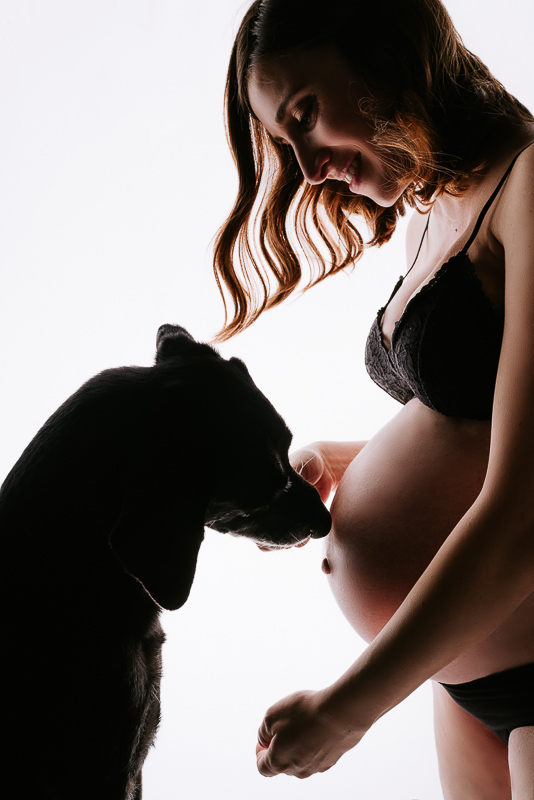 Servizio fotografico Maternità con cane